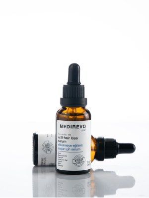 Dökülmeye Eğilimli Saçlar İçin Siyah Sarımsaklı Serum (Bor, Kenevir Tohumu Yağı, Biotin, Capixyl™, B6, Pantenol ve Allantoin’li)